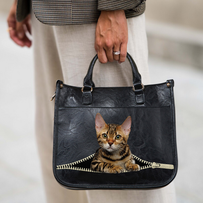 Bengal Cat PetPeek Handbag V1