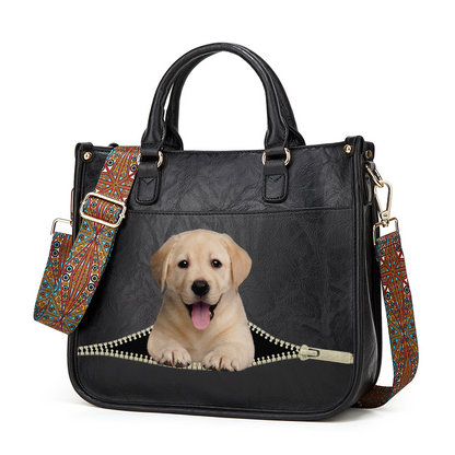 Labrador PetPeek Handbag V1