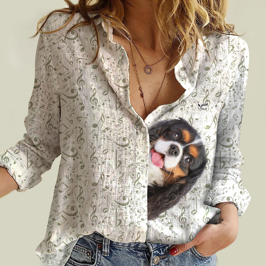 La musique et le Cavalier King Charles Spaniel sont tout ce dont vous avez besoin - Chemise à manches longues pour femmes Follus V3