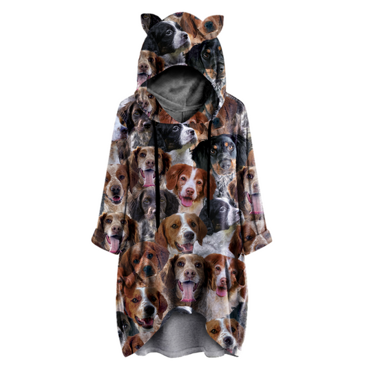 A Bunch Of Brittany Spaniels - Hoodie With Ears V1