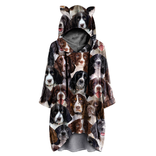 A Bunch Of English Springer Spaniels - Hoodie With Ears V1