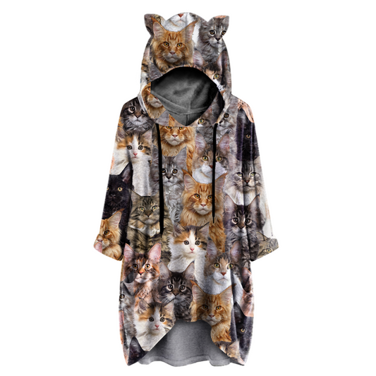 A Bunch Of Maine Coon Cats - Hoodie With Ears V1