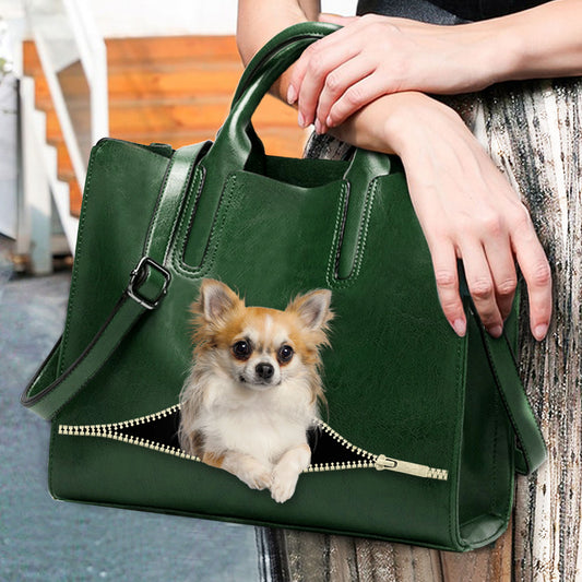 Chill-Out-Zeit mit Chihuahua – Luxus-Handtasche V1