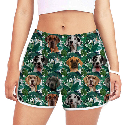 Deutsche Dogge - Bunte Damen-Laufshorts V3