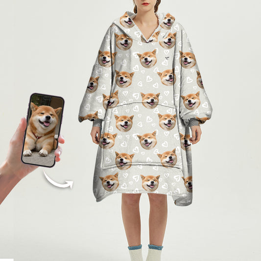 I Love Hearts – Personalisierter Decken-Hoodie mit dem Foto Ihres Haustieres