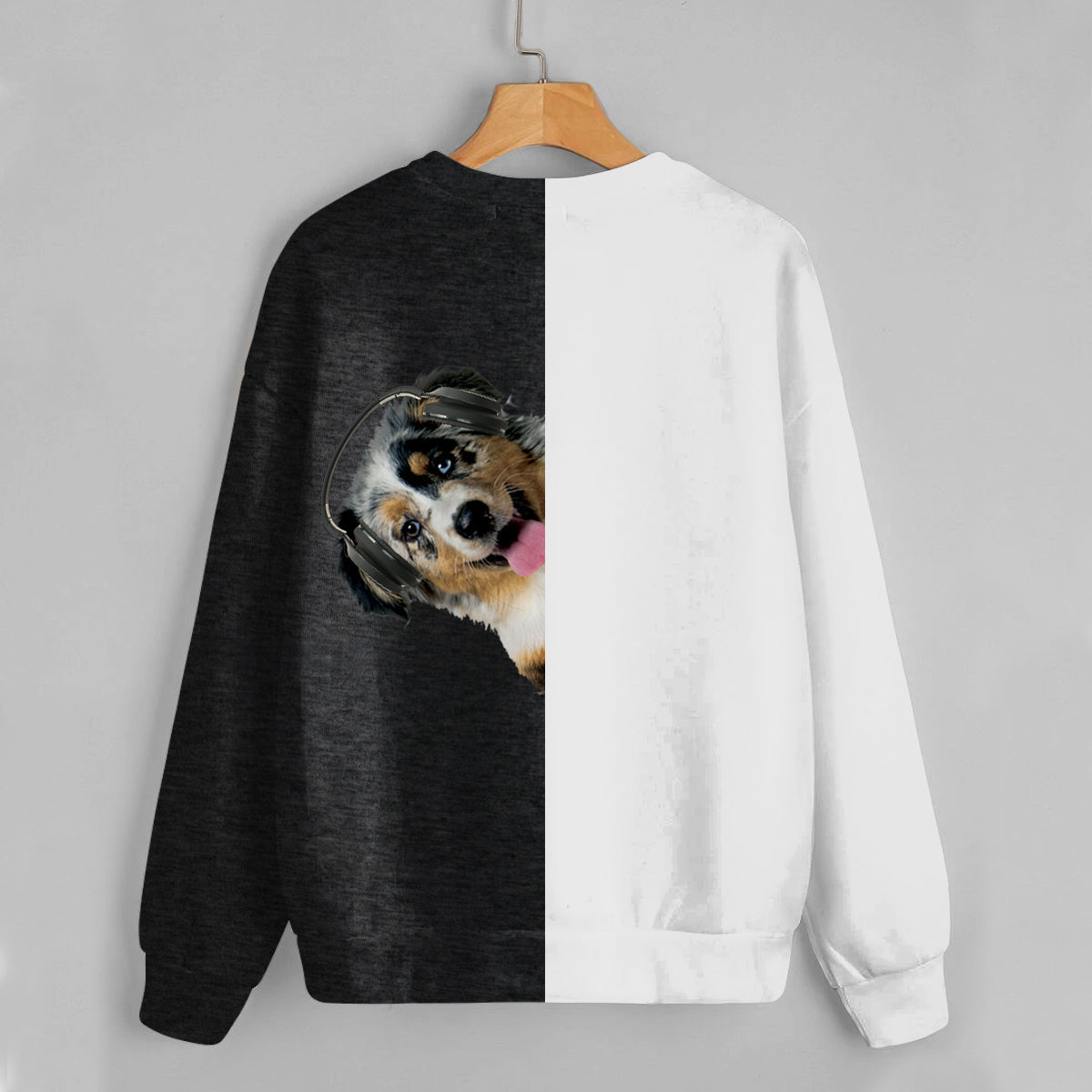 Funny Happy Time - Australian Shepherd Sweatshirt V3