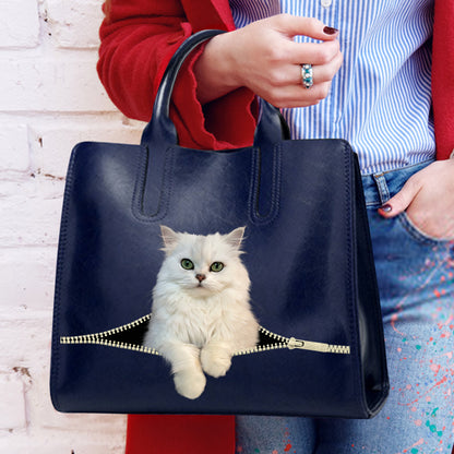 Réduisez le stress au travail avec le chat chinchilla persan - Sac à main de luxe V1