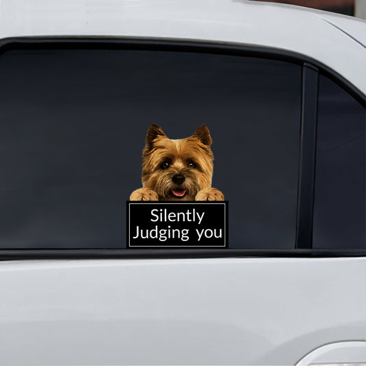 Vous juger silencieusement - Cairn Terrier Voiture / Porte / Réfrigérateur / Autocollant pour ordinateur portable V1