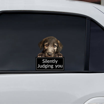 Vous juger silencieusement - Irish Wolfhound Autocollant de voiture/porte/réfrigérateur/ordinateur portable V1