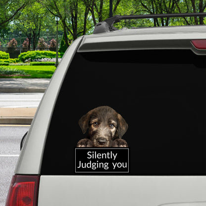 Vous juger silencieusement - Irish Wolfhound Autocollant de voiture/porte/réfrigérateur/ordinateur portable V1