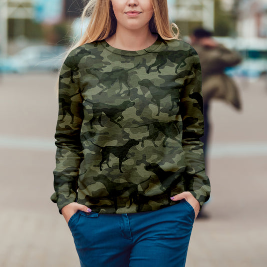 Street Style avec sweat-shirt camouflage pointeur anglais V1