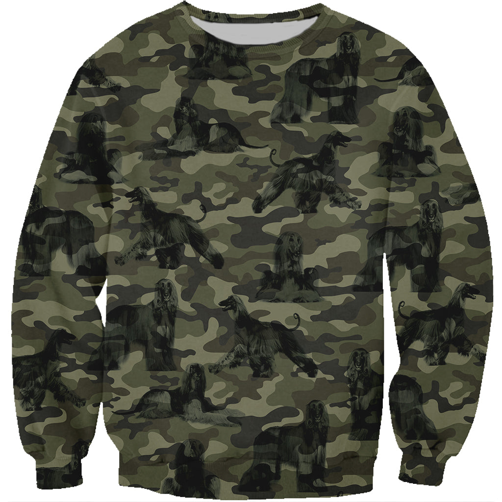 Street Style mit Afghan Hound Camo Sweatshirt V1