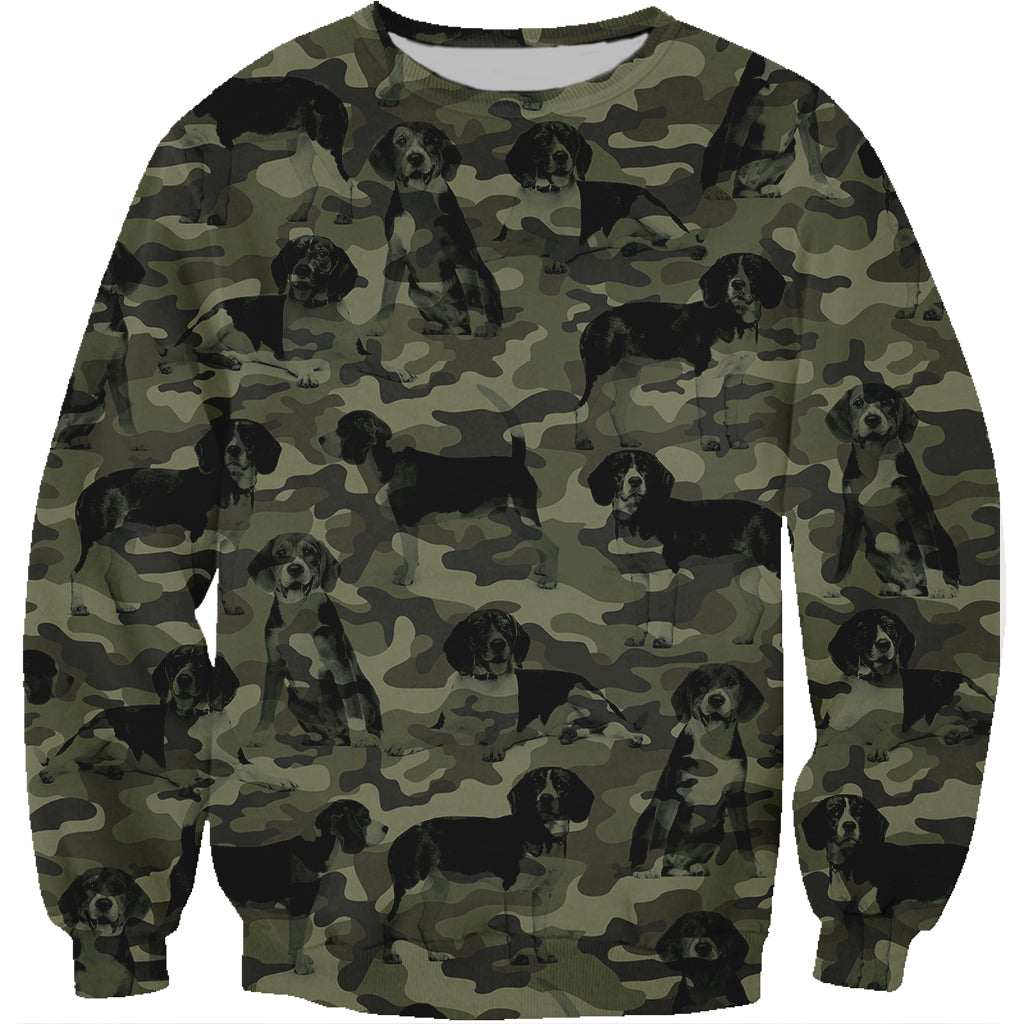 Street Style avec sweat-shirt camouflage Beagle V1