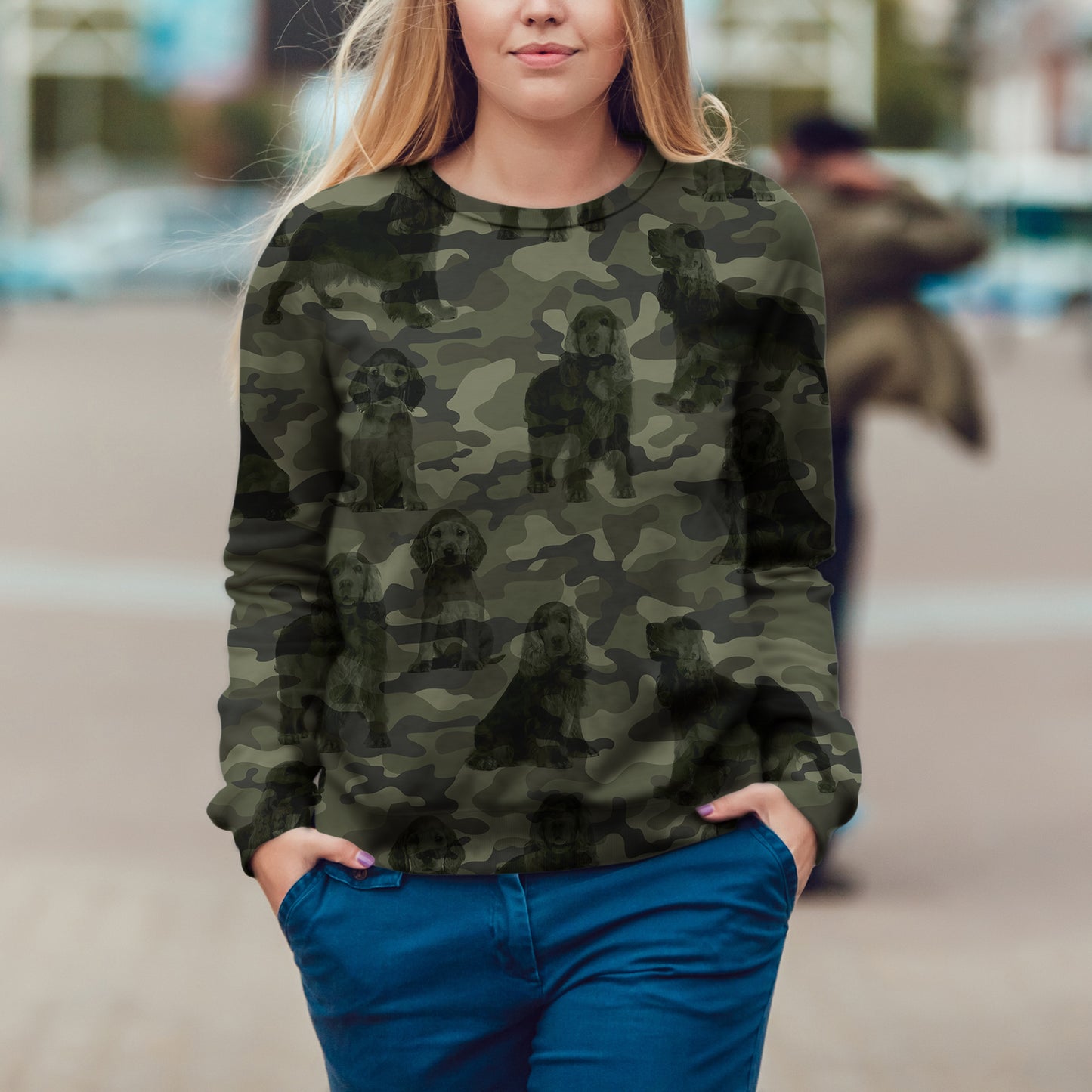 Street Style mit English Cocker Spaniel Camo Sweatshirt V1