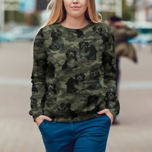 Street Style avec sweat-shirt camouflage bichon havanais V1