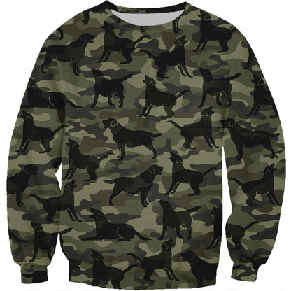Street Style With Labrador Camo Sweatshirt V1