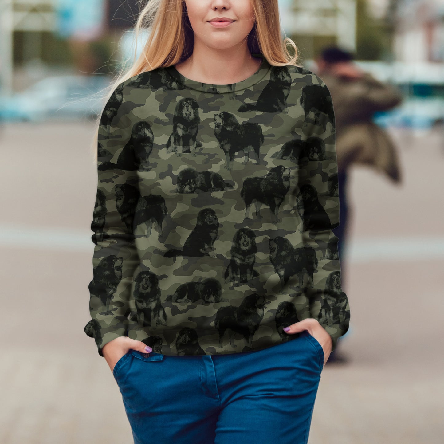 Street Style avec sweat-shirt camouflage Mastiff tibétain V1