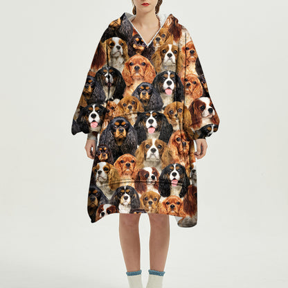 Warm Winter With Cavaliers - Fleece Blanket Hoodie