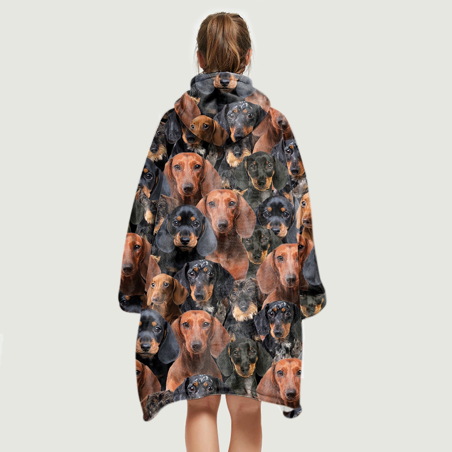Warm Winter With Dachshunds - Fleece Blanket Hoodie
