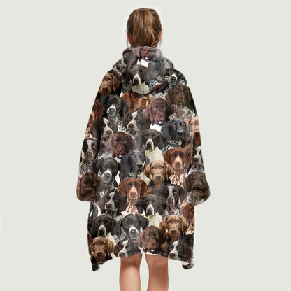 Warm Winter With German Shorthaired Pointers - Fleece Blanket Hoodie