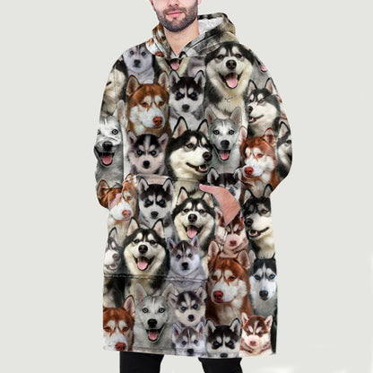 Warm Winter With Huskies - Fleece Blanket Hoodie