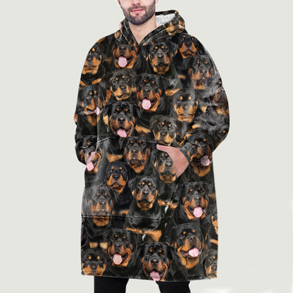 Warm Winter With Rottweilers - Fleece Blanket Hoodie