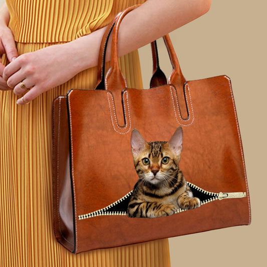 Your Best Companion - Bengal Cat Luxury Handbag V1