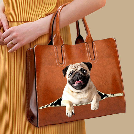 Ihr bester Begleiter – Pug Luxury Handbag V1