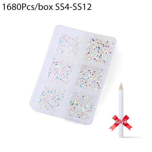 Strass Nail Art Multi-Taille NB02